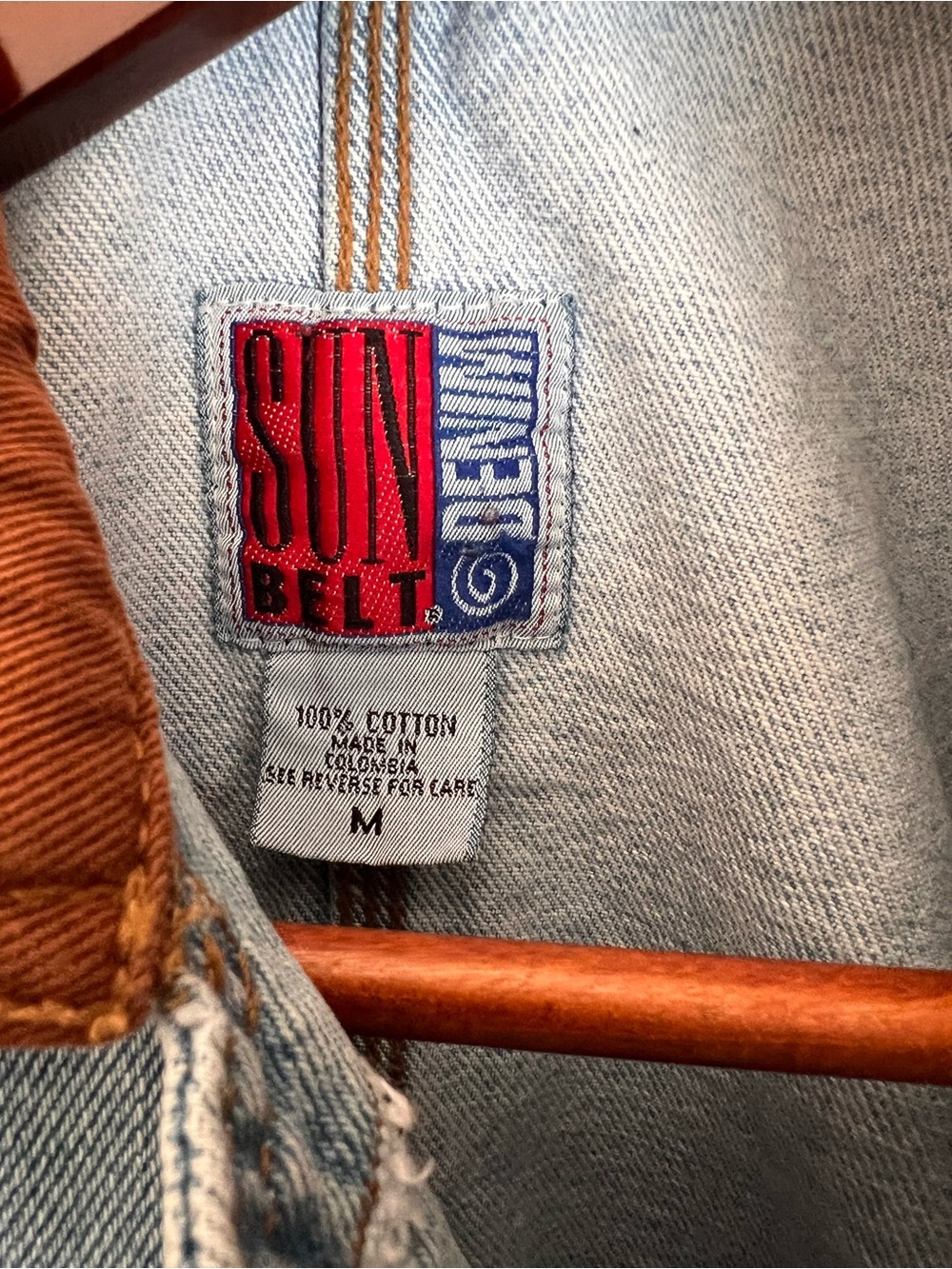 Sun Belt Denim Jacket with Corduroy Collar and Patchwork Details - Picture 5 of 8